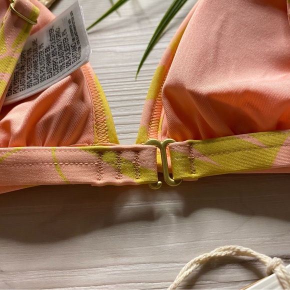 Billabong Tropical Mystic Beach Tri Bikini Top | Hike Bottoms - Picture 11 of 16